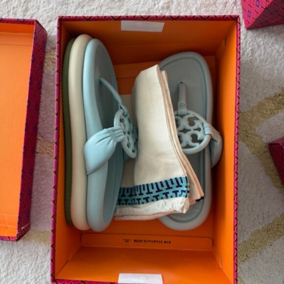 Tory Burch Miller Cloud puff sandals NWT Sea bubble / new cream / vintage fern - Picture 3 of 6